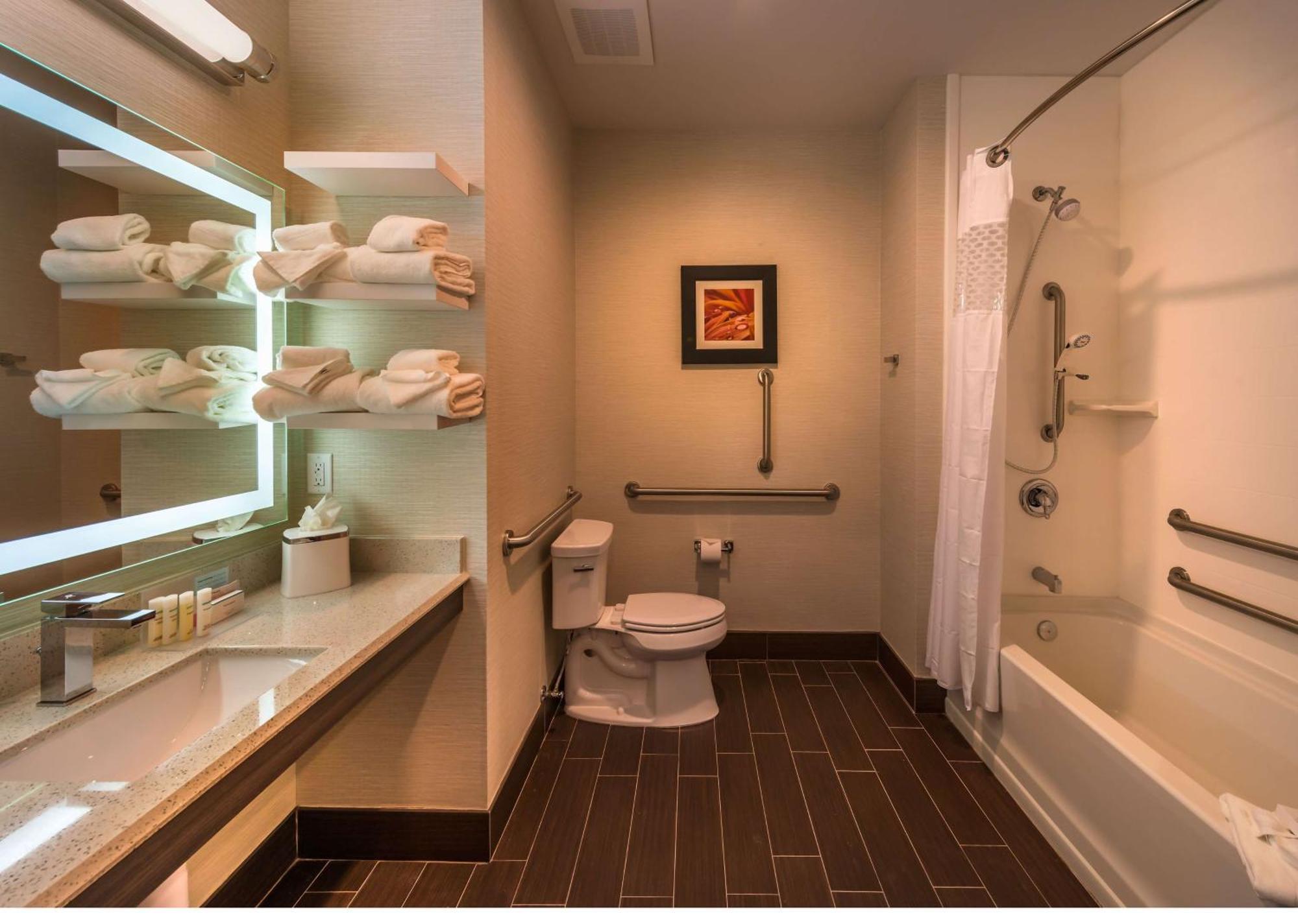 Hampton Inn&suites - West, Nv Reno